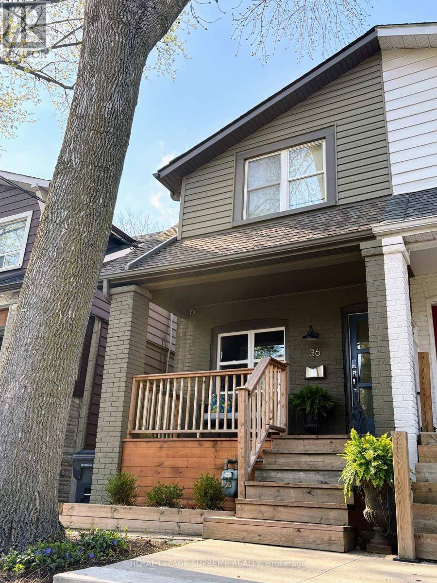 36 WALPOLE AVENUE, Toronto (greenwood-coxwell), ON M4L2H9