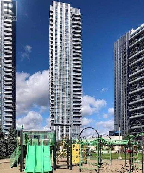 Toronto (agincourt South-malvern West), ON M1S0L7,255 Village Green SQ #1208