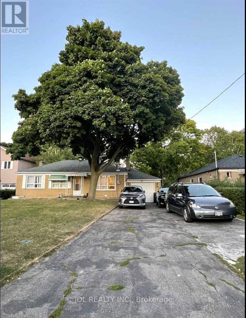 73 Shilton RD #Main, Toronto (agincourt South-malvern West), ON M1S2J8