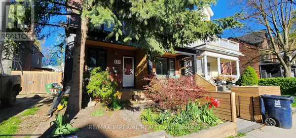 157 Booth AVE #Main, Toronto (south Riverdale), ON M4M2M5