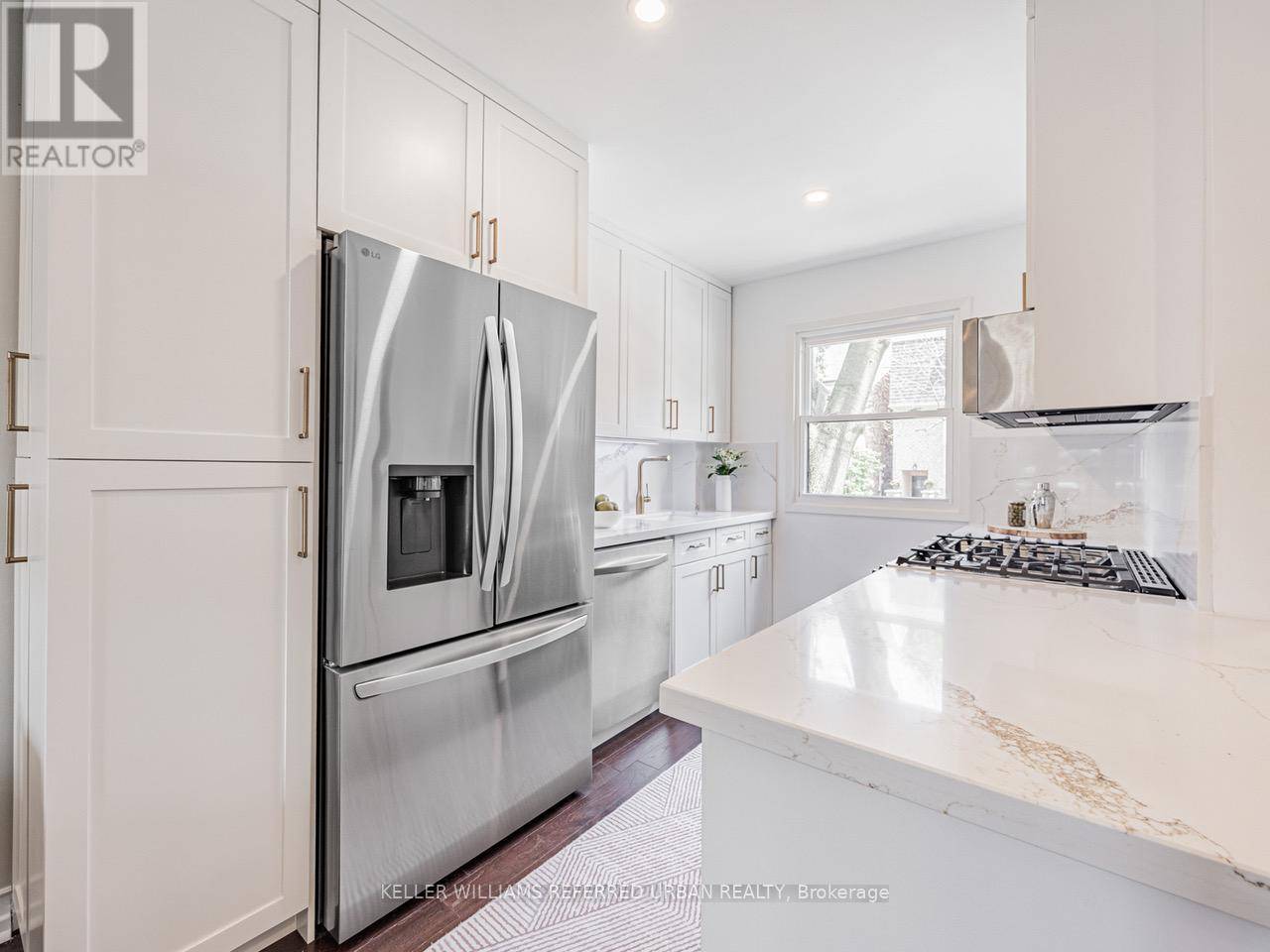 Toronto (greenwood-coxwell), ON M4J4Z7,22 VALIFOR PLACE N