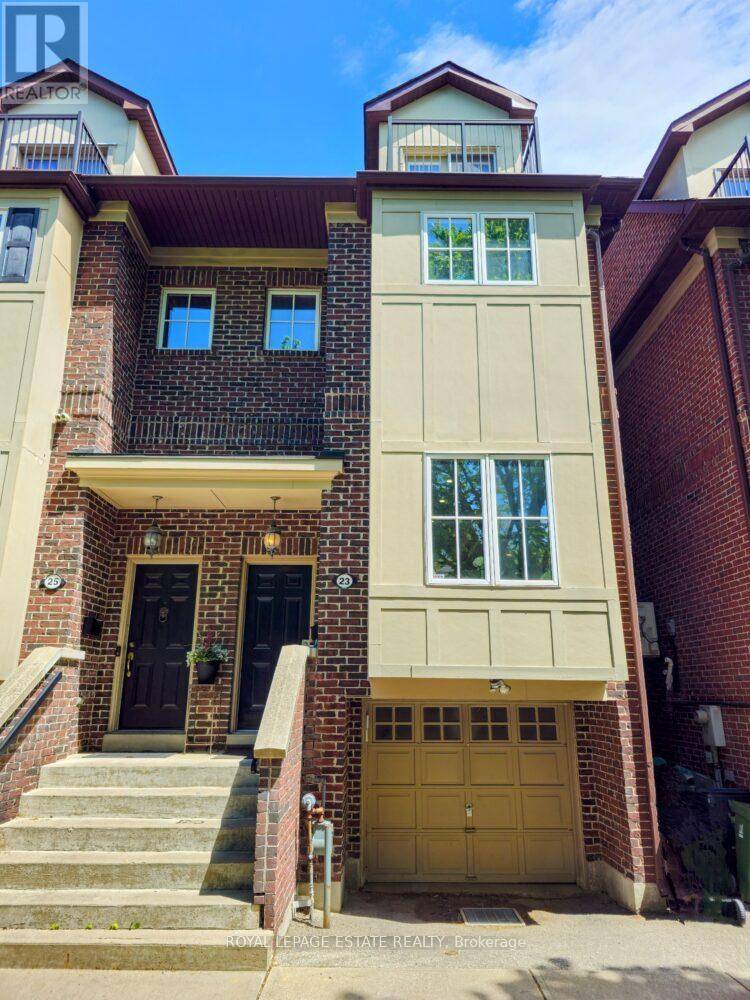 23 HODGE LANE, Toronto (east End-danforth), ON M4E3Y3