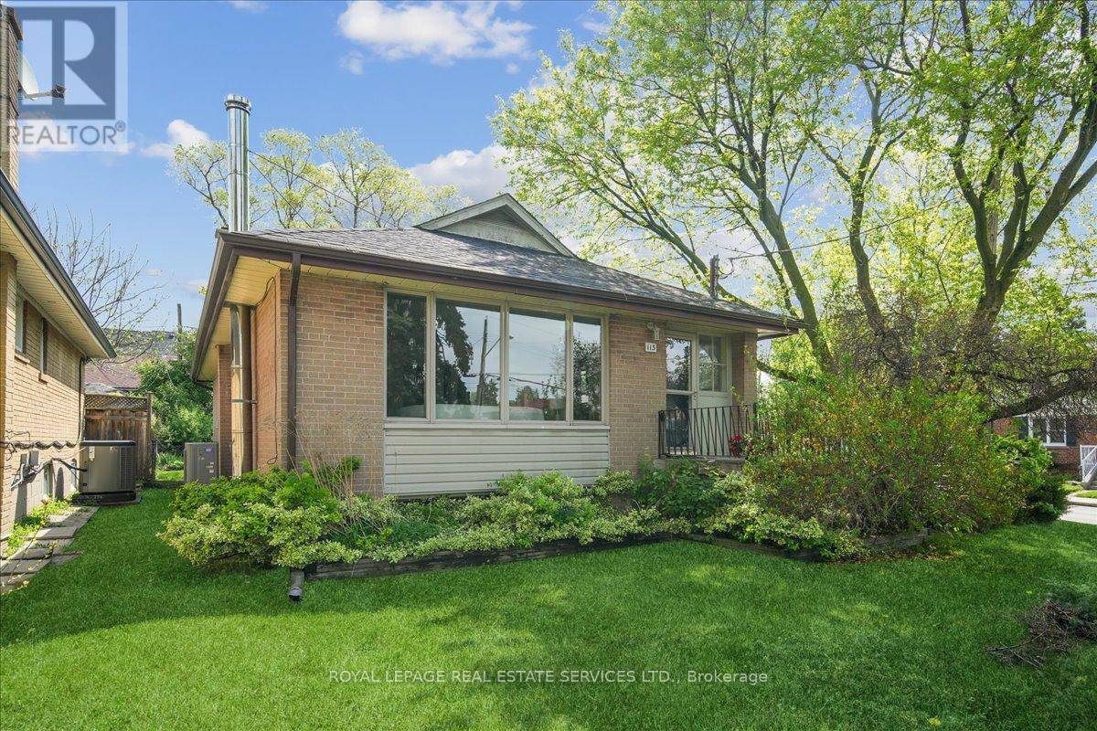 Toronto (wexford-maryvale), ON M1R4T4,113 CROCUS DRIVE
