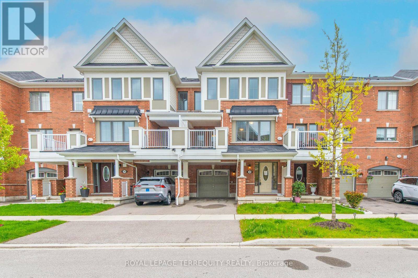 32 GOLDEYE STREET, Whitby, ON L1P0E6