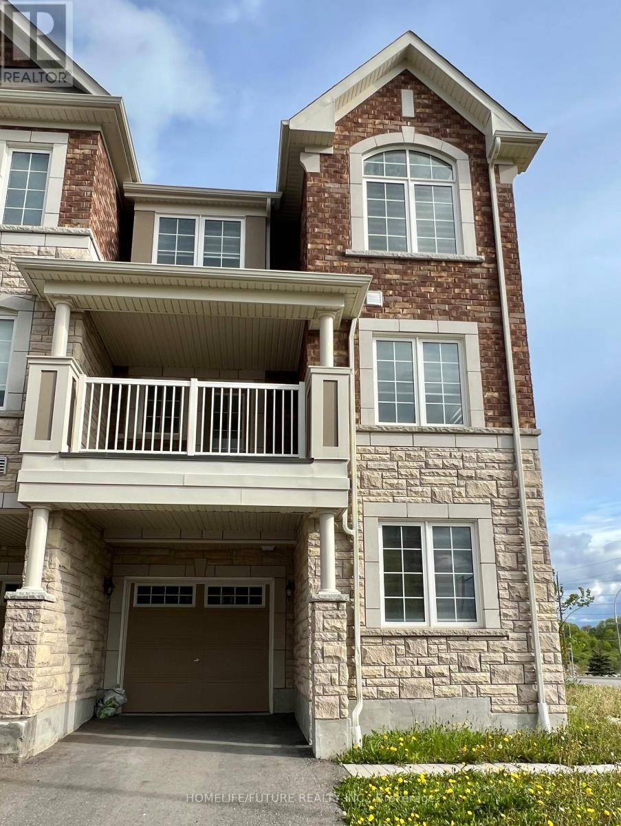 Whitby, ON L1P0N3,35 GOLDEYE STREET