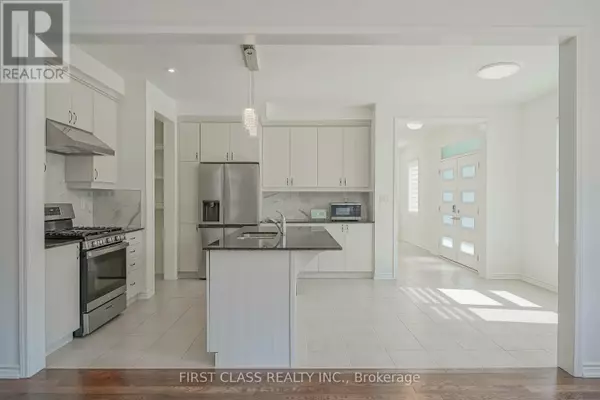 Pickering, ON L1X0N8,1475 MOCKINGBIRD SQUARE