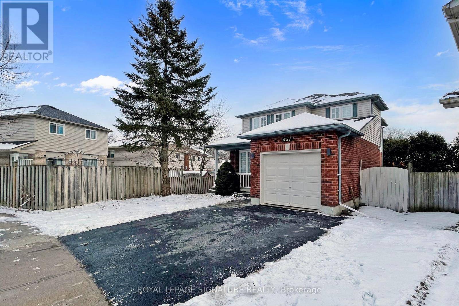 Oshawa (centennial), ON L1G8C7,451 COMPTON CRESCENT