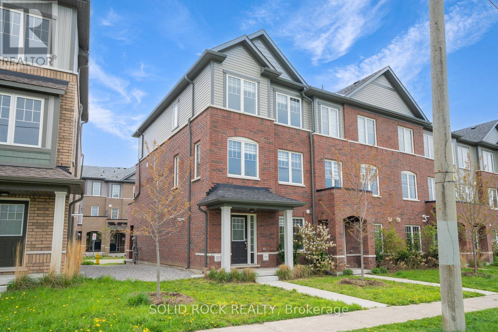 Oshawa (lakeview), ON L1J0E8,840 ATWATER PATH