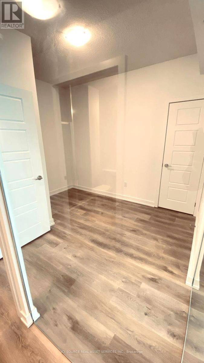 Pickering (bay Ridges), ON L1W1L8,1455 Celebration DR #2403
