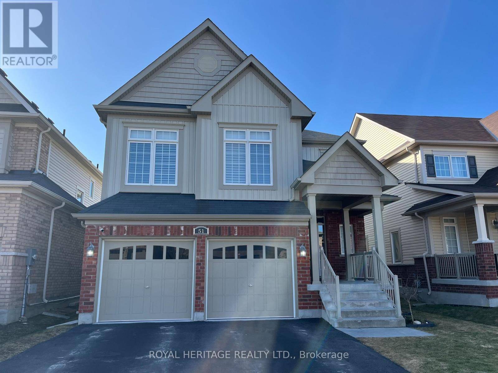 Clarington (bowmanville), ON L1C0W1,51 HENRY SMITH AVENUE