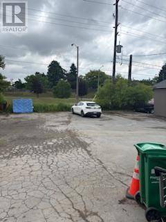 Toronto (agincourt South-malvern West), ON M1S1P9,2410 Midland AVE #8A