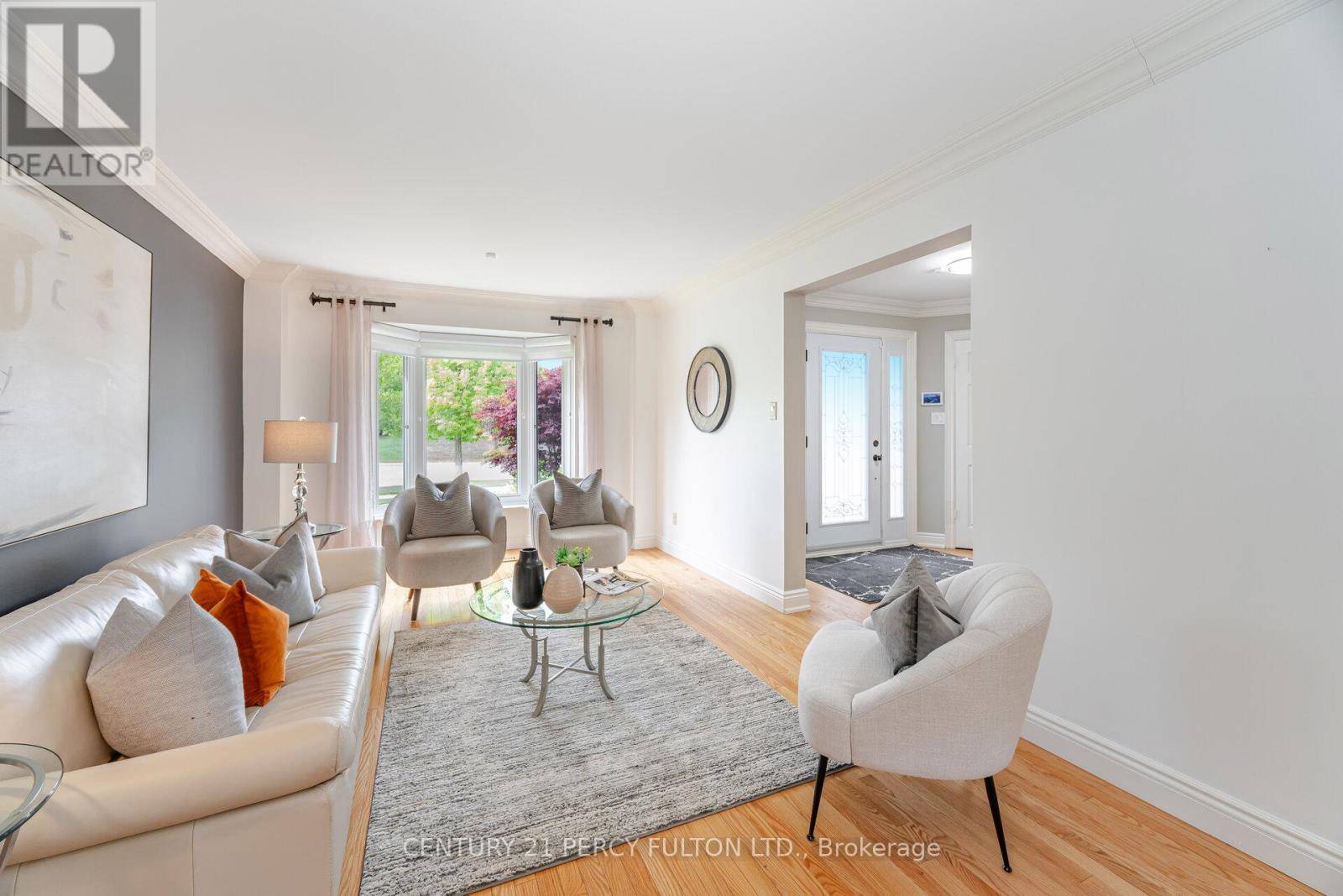 Pickering (liverpool), ON L1X1P4,1019 SHERMAN CRESCENT