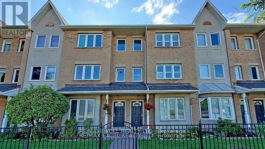 28 Rosebank DR #1010, Toronto (malvern), ON L3S4P3