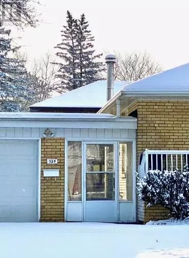 Toronto (rouge), ON M1C2Z8,524 Rouge Hills DR #1