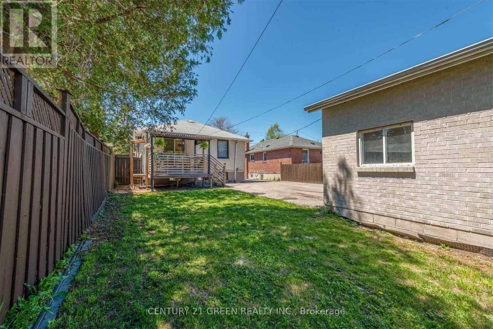 Toronto (kennedy Park), ON M1K4N3,112 Glenshephard DR #Basement