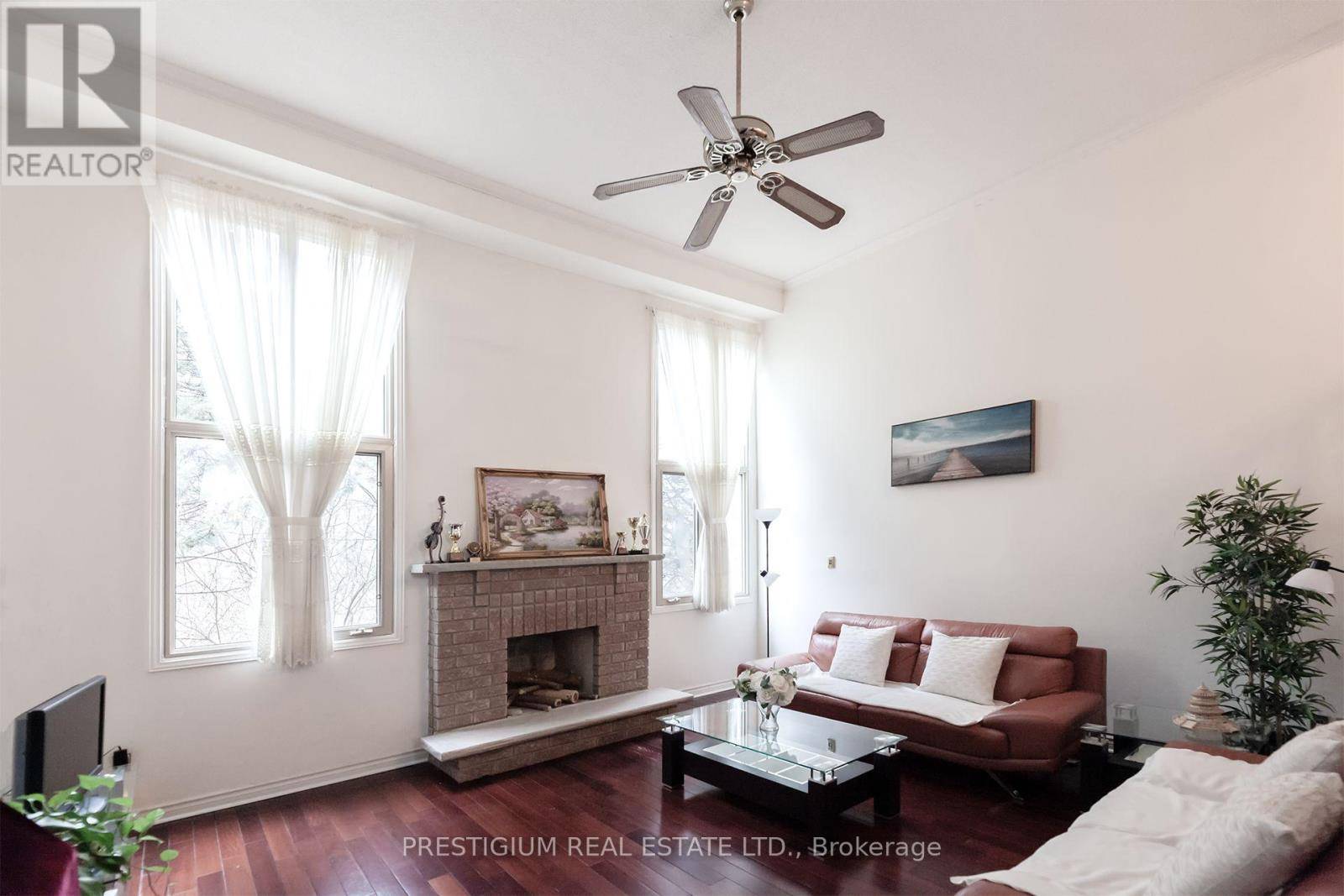 Toronto (agincourt South-malvern West), ON M1S4Y6,25 Cardwell AVE #30