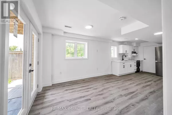 Oshawa (samac), ON L1K0K9,537 Luple AVE #Basement