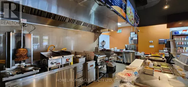 Oshawa (centennial), ON L1G4W8,1180 Simcoe ST North #3