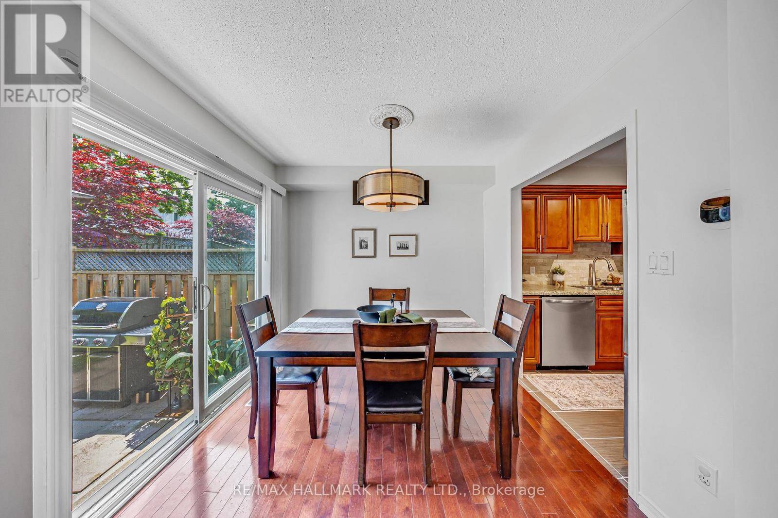 Toronto (centennial Scarborough), ON M1C5G1,37 FREEPORT DRIVE