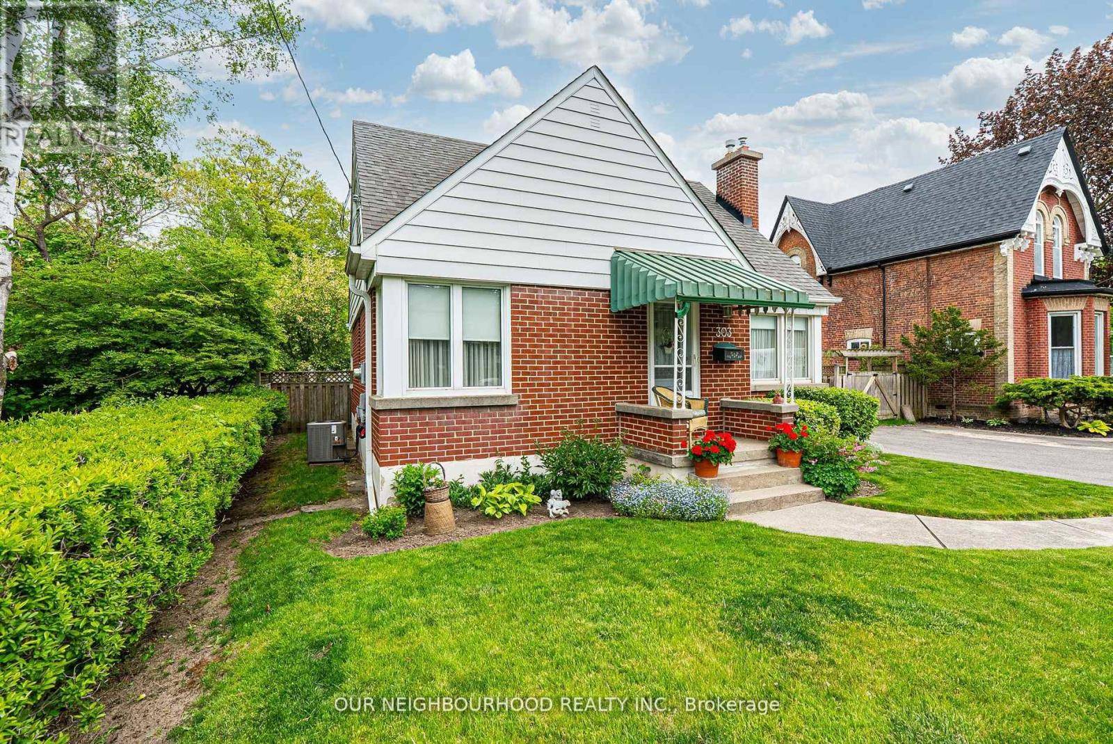 303 BYRON STREET N, Whitby (downtown Whitby), ON L1N4N4