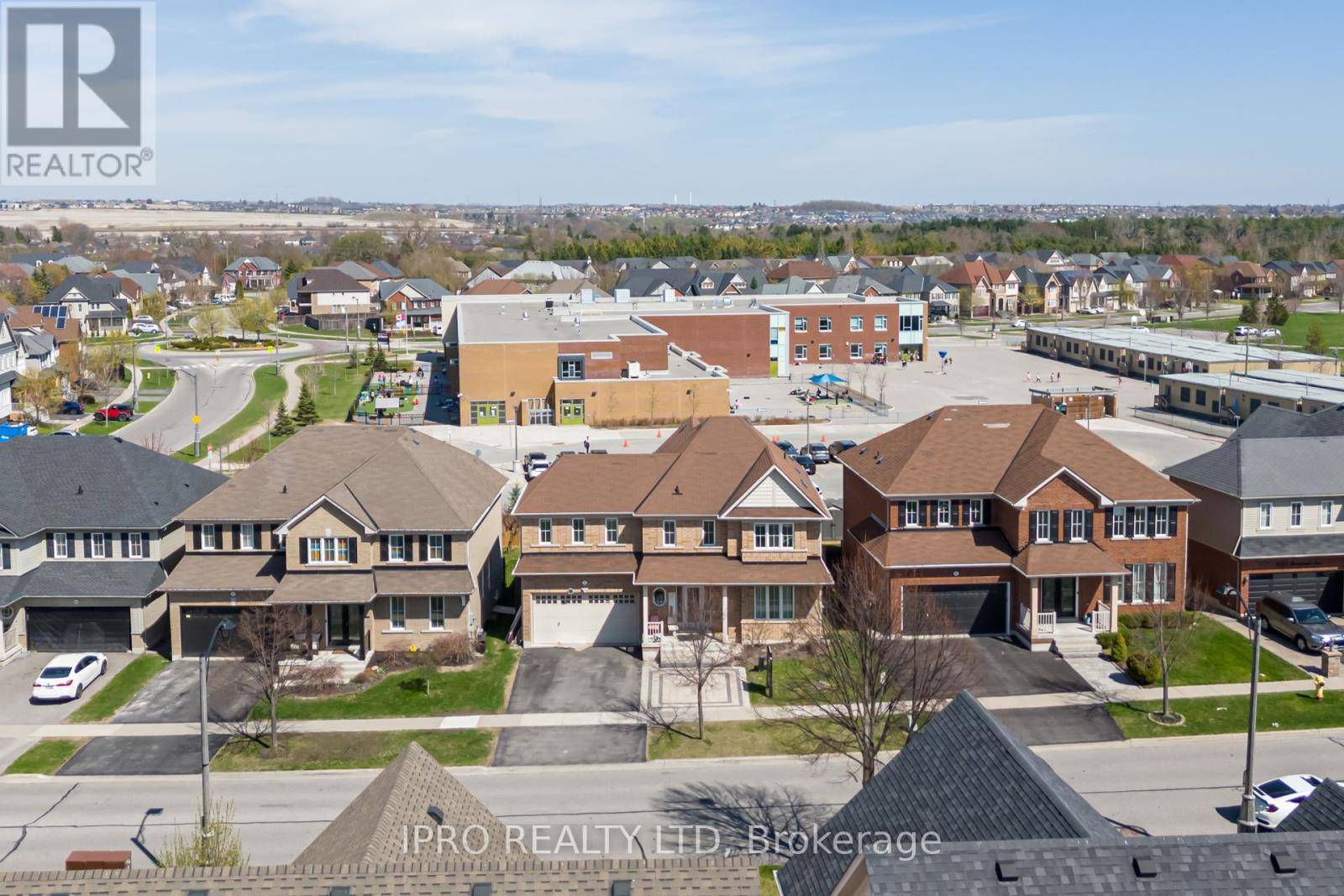 Oshawa (windfields), ON L1L0A9,2171 SECRETARIAT AVENUE