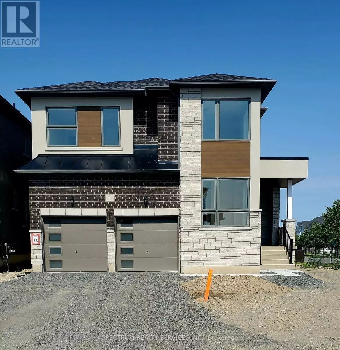 Clarington (newcastle), ON L1B0W4,1 ROGERSON STREET E