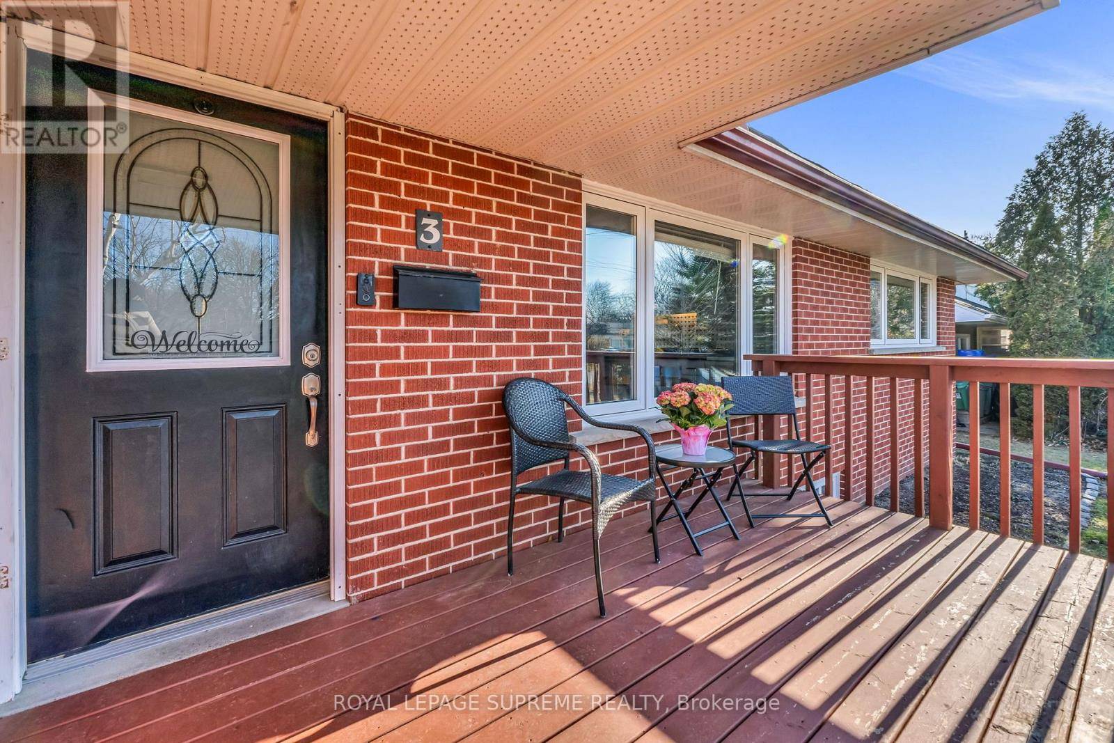 Clarington (bowmanville), ON L1C2B8,3 FREDERICK AVENUE