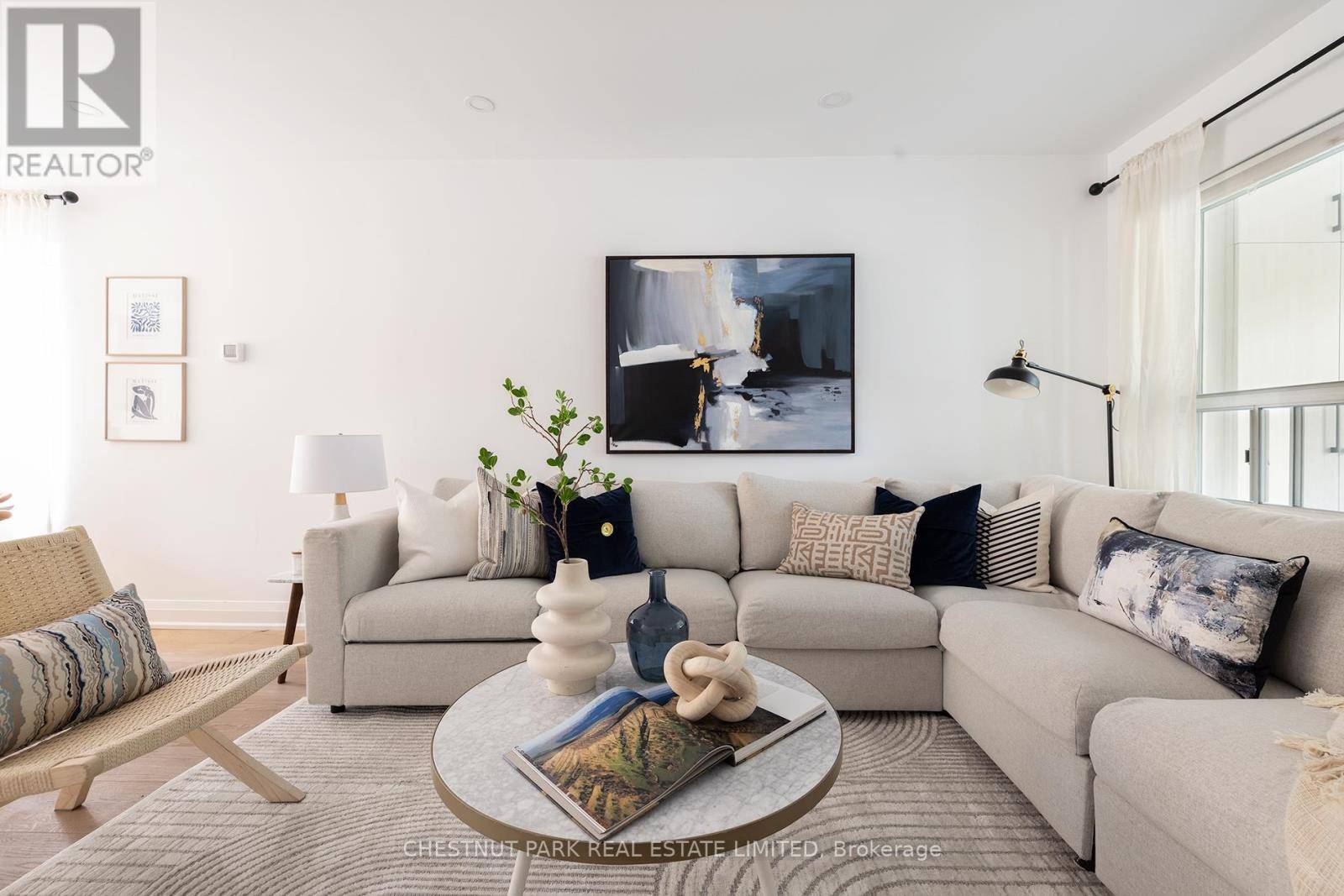 161 QUEENSDALE AVENUE, Toronto (danforth Village-east York), ON M4J1Y5