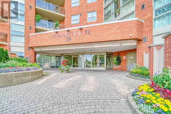 Toronto (rouge), ON M1B3G9,20 Dean Park RD #1215