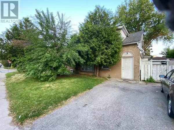 Toronto (crescent Town), ON M4B2H5,82 MEIGHEN AVENUE