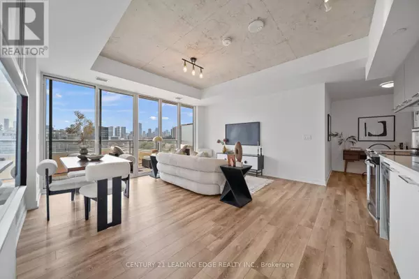 Toronto (south Riverdale), ON M4M0E6,15 Baseball PL #1107
