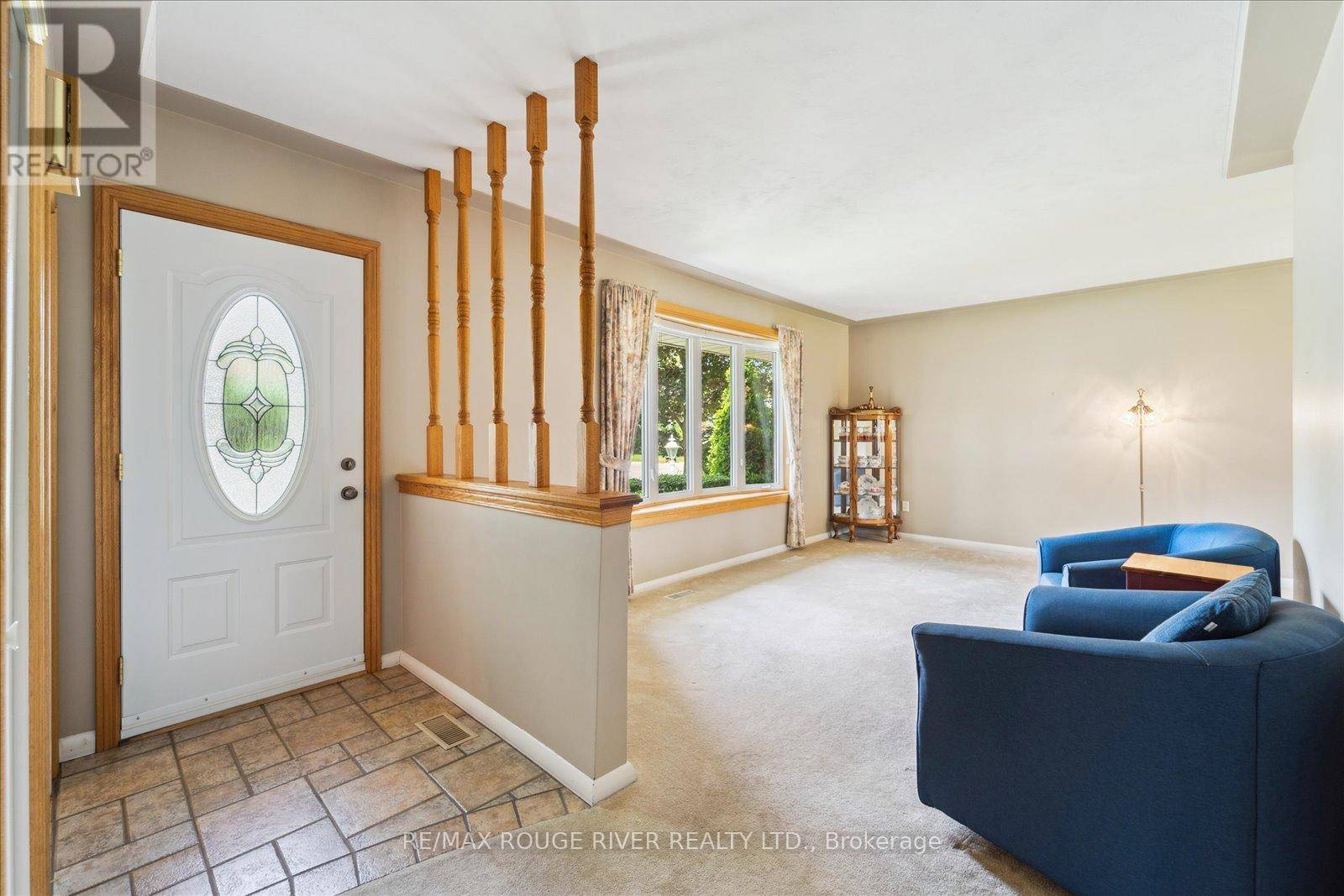 Whitby (blue Grass Meadows), ON L1N3N8,15 WESTWOOD DRIVE