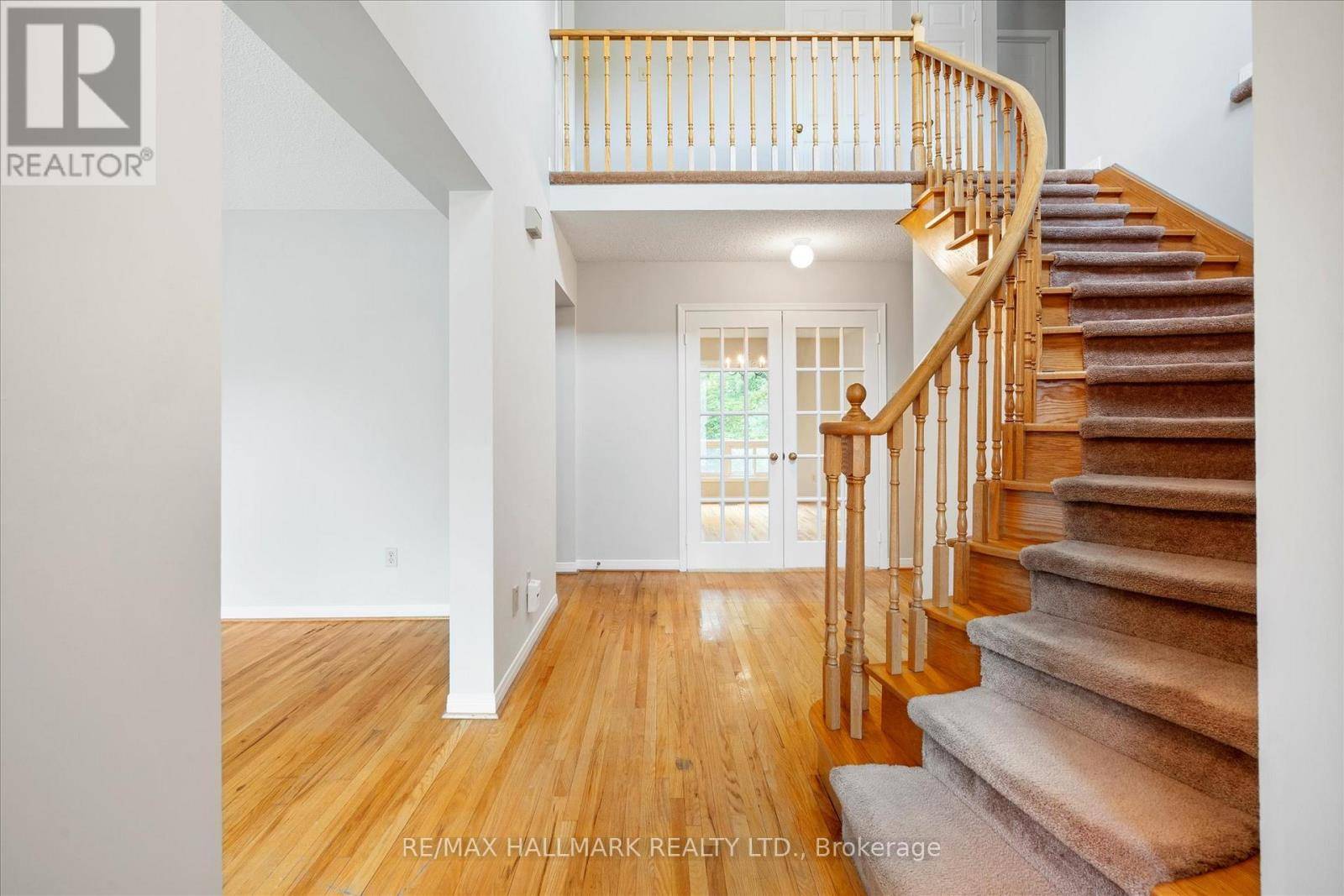 Toronto (morningside), ON M1E5B2,16 DARTMOOR DRIVE W