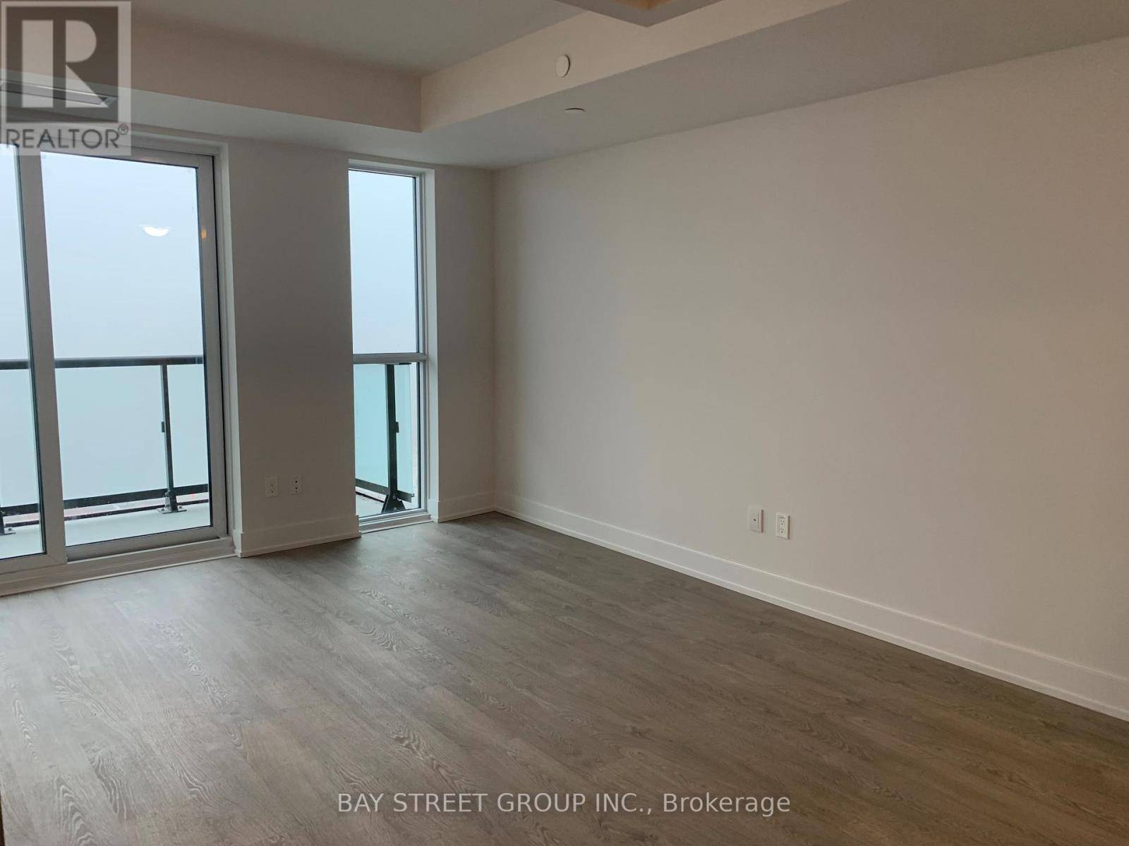 2550 Simcoe ST North #602, Oshawa (windfields), ON L1L0R5