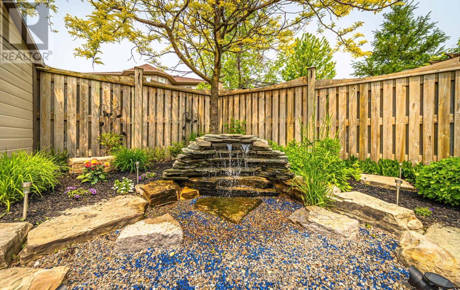 Clarington (bowmanville), ON L1C5E7,92 PADFIELD DRIVE