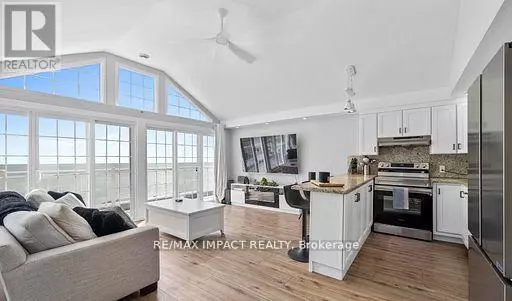 Clarington (bowmanville), ON L1C4B2,59 CEDAR CREST BEACH ROAD