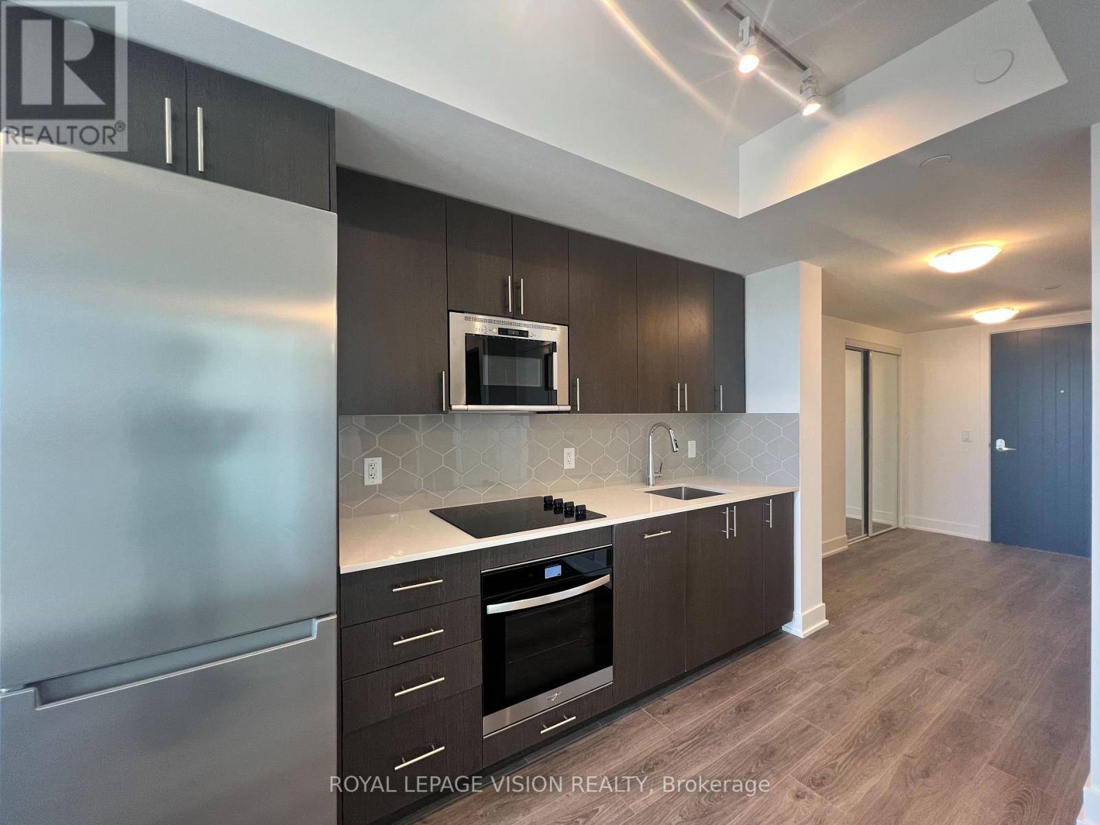 Oshawa (windfields), ON L1H7K4,2425 Simcoe ST #722
