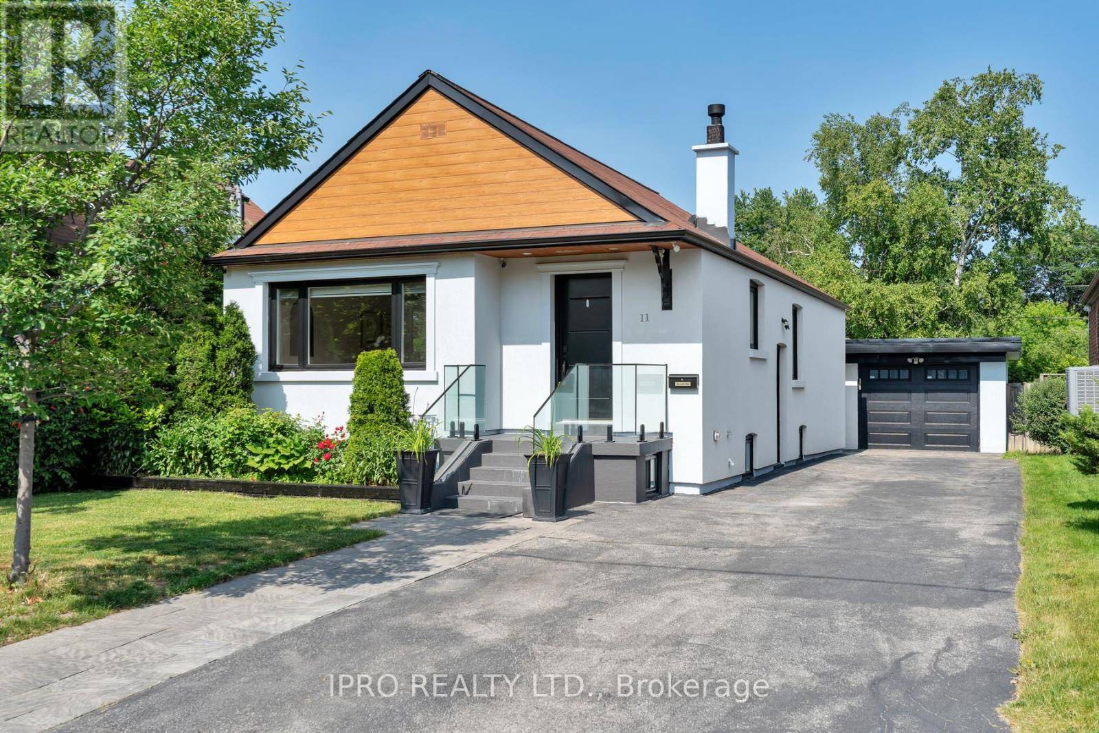 11 SHANGARRY DRIVE, Toronto (wexford-maryvale), ON M1R1A4