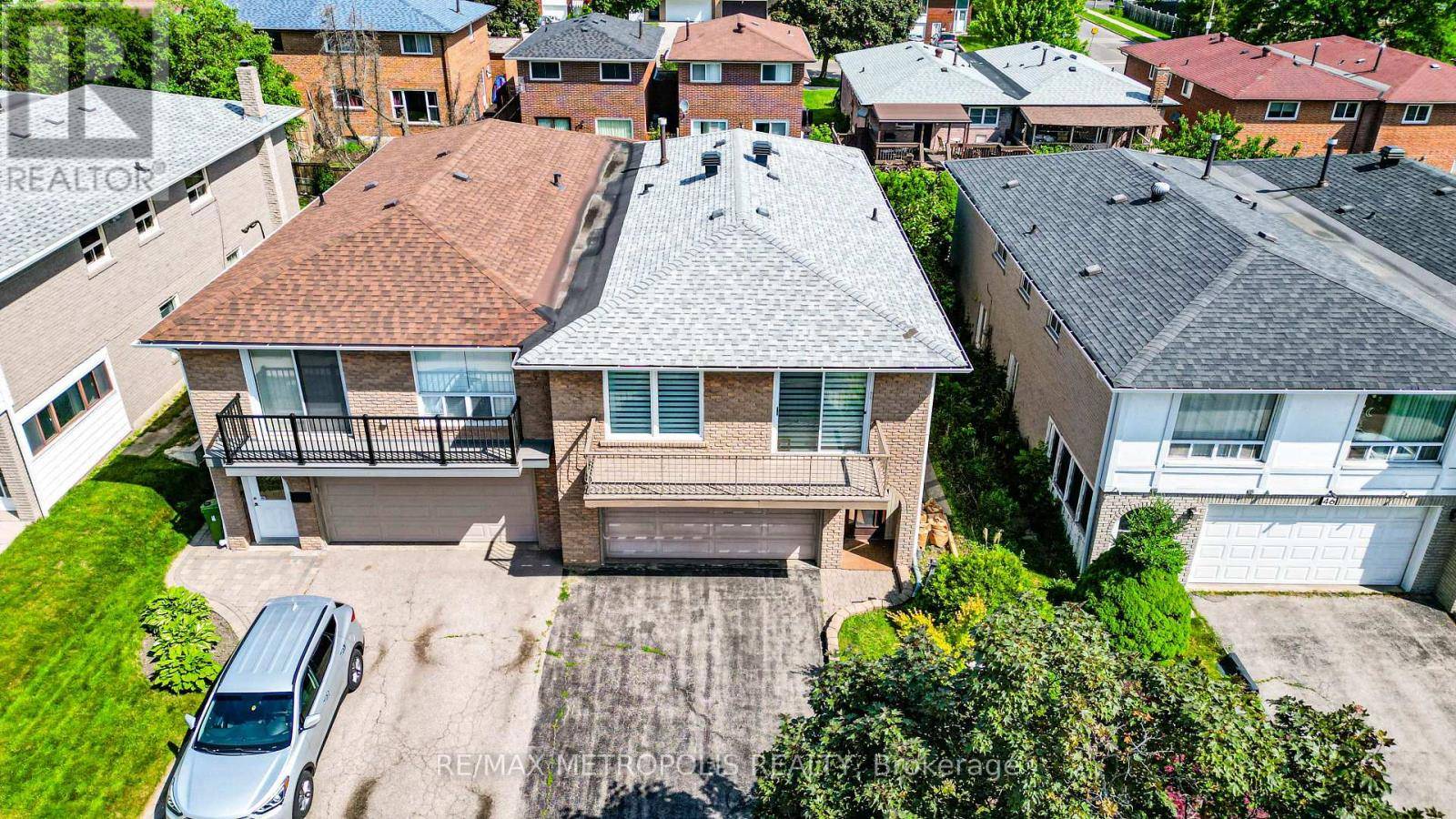 Toronto (agincourt South-malvern West), ON M1S2Y6,44 TINETA CRESCENT