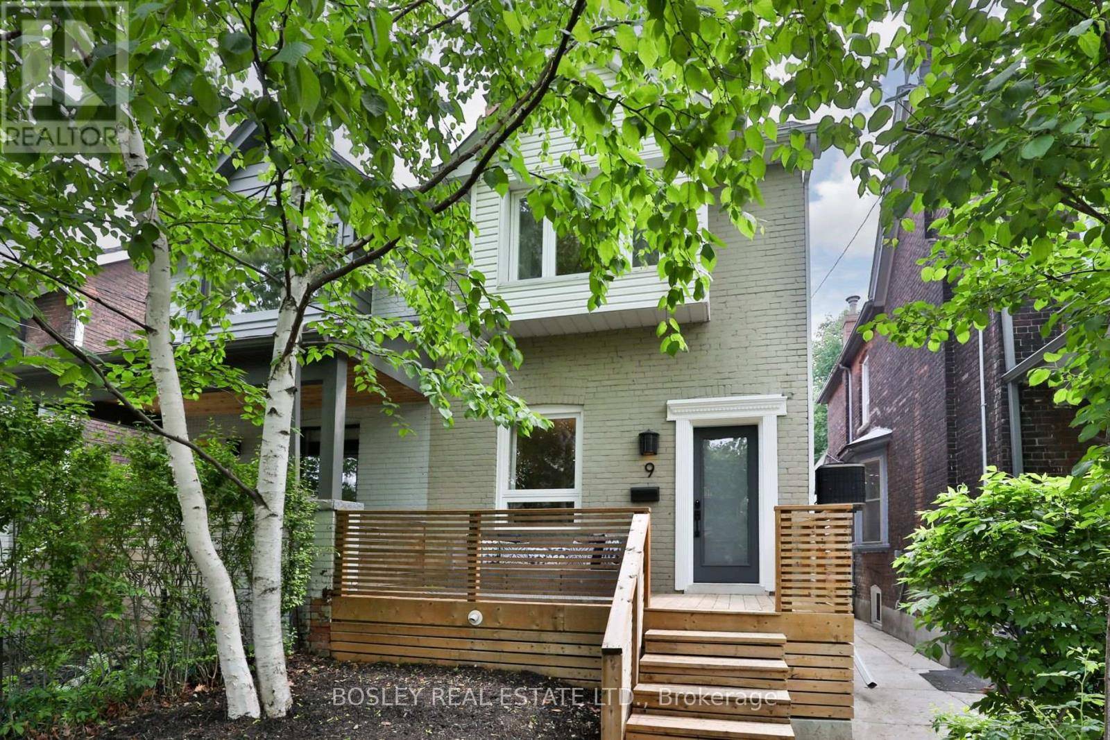 9 PRUST AVENUE, Toronto (south Riverdale), ON M4L2M7
