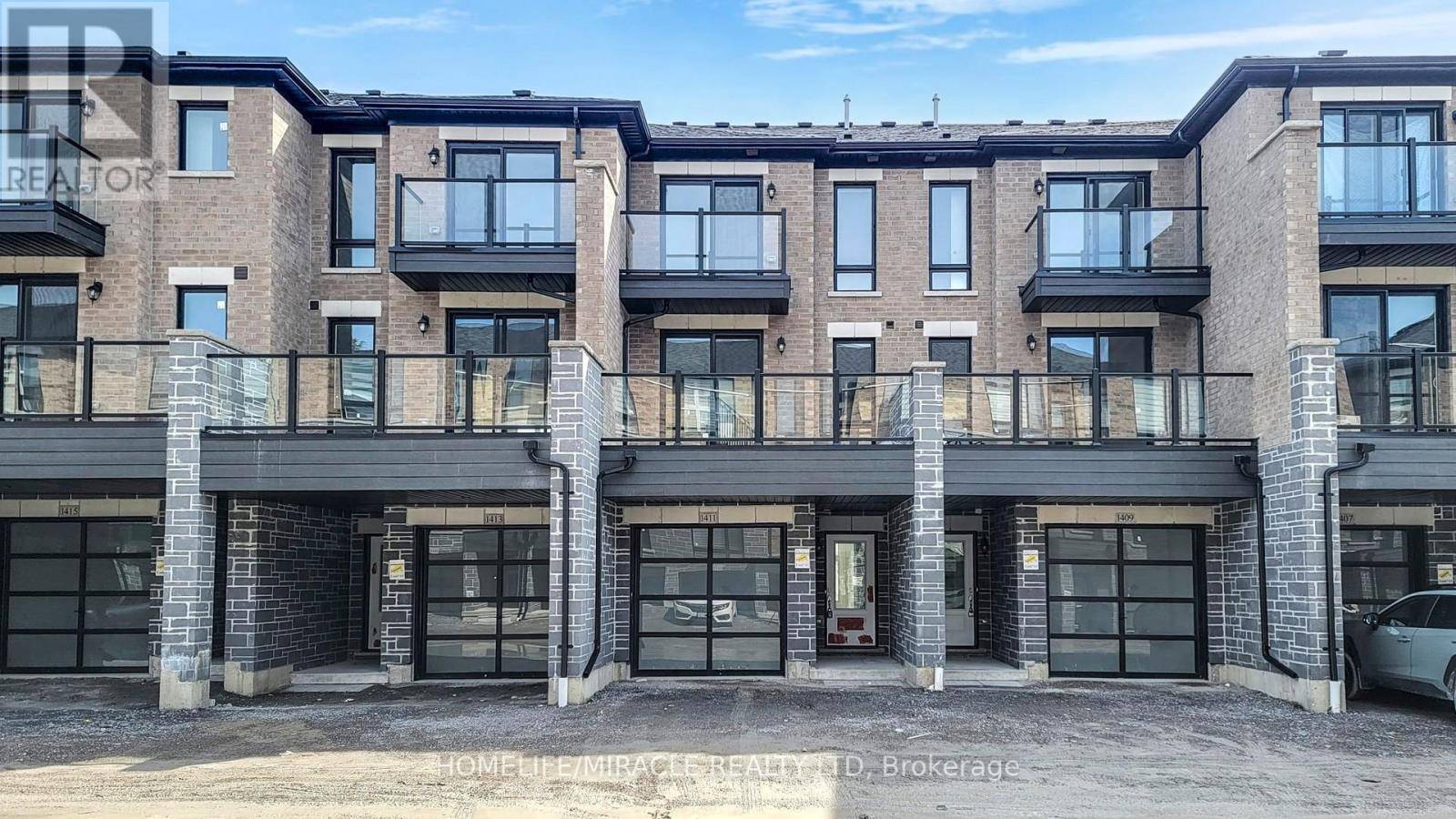 Oshawa (taunton), ON L1K3G1,1411 Coral Springs PATH #45