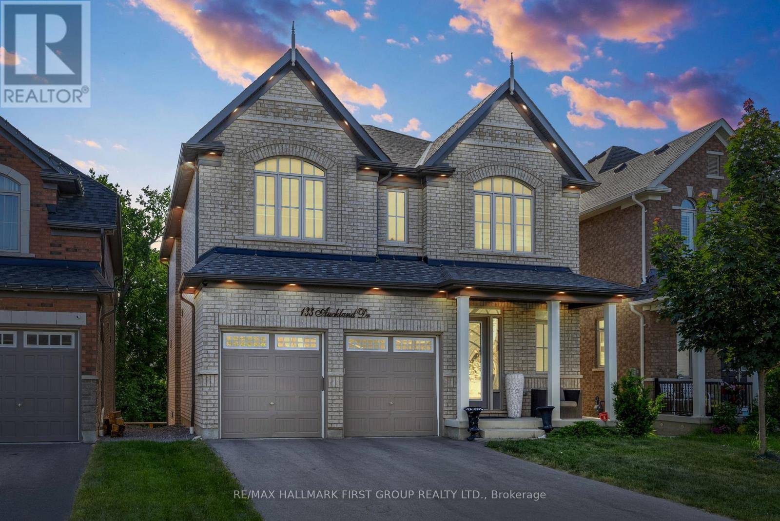 133 AUCKLAND DRIVE, Whitby, ON L1P0J4