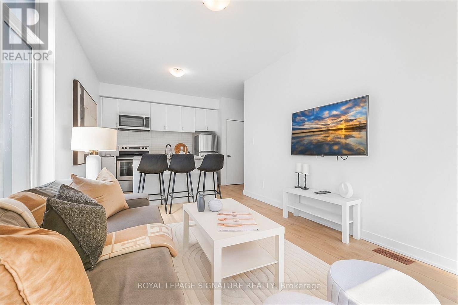 Oshawa (samac), ON L1G4X9,1740 Simcoe ST #49