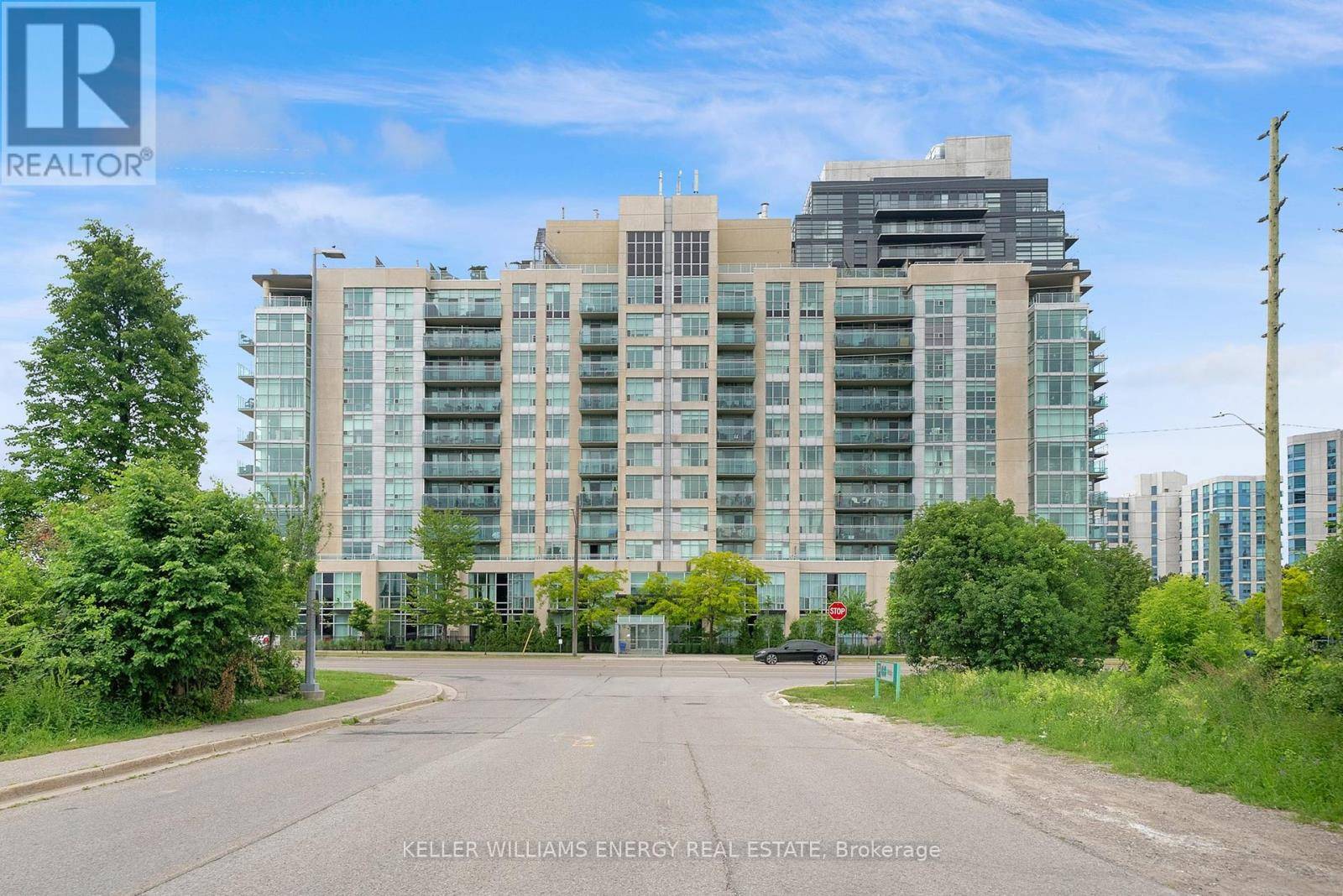 1600 Charles ST #1012, Whitby (port Whitby), ON L1N0G4