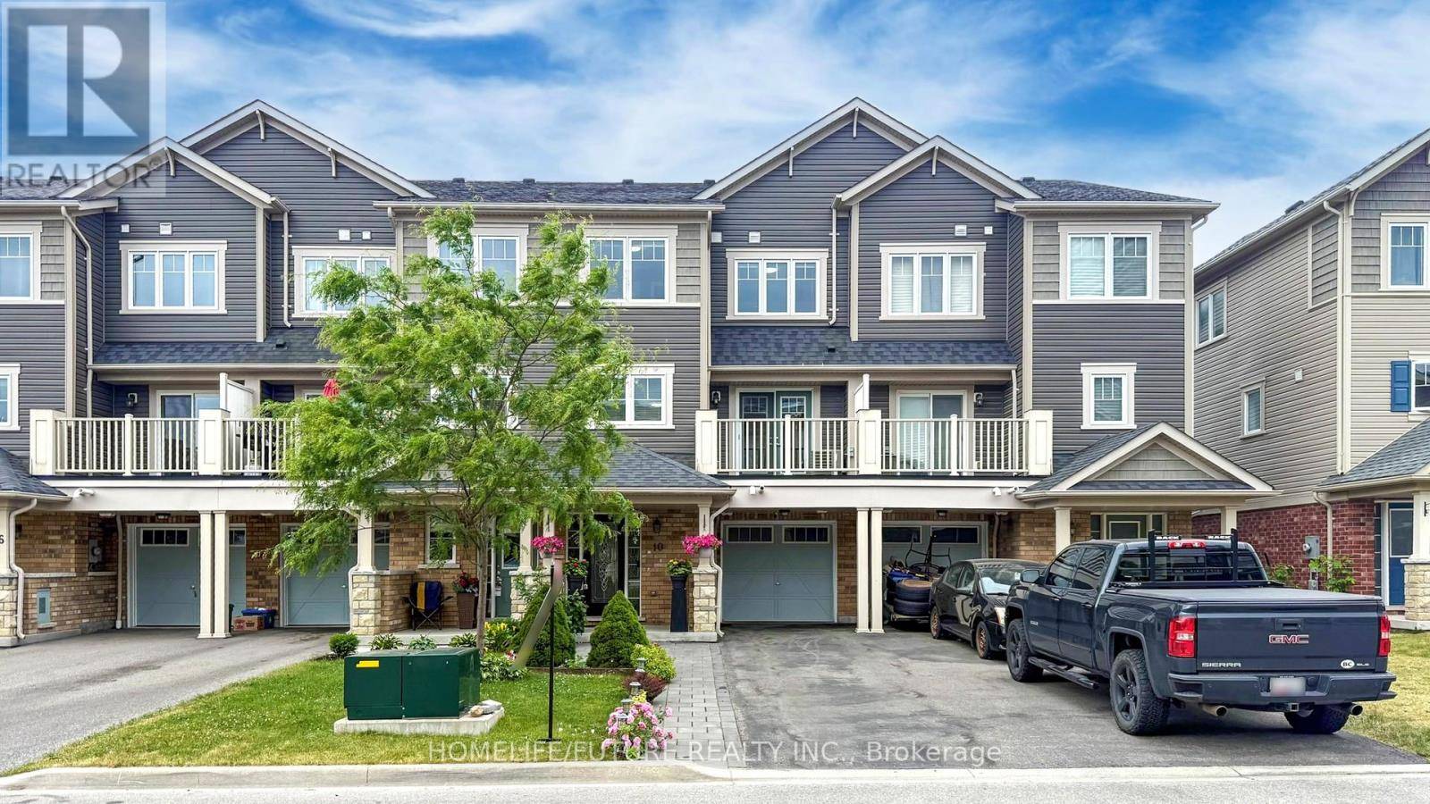10 NEARCO CRESCENT, Oshawa (windfields), ON L1L0J4