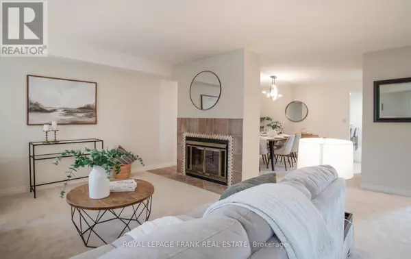 Clarington (courtice), ON L1E1S8,1667 Nash RD #F12