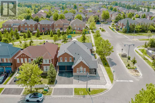 15 ALDEN SQUARE, Ajax (northwest Ajax), ON L1T4Z2