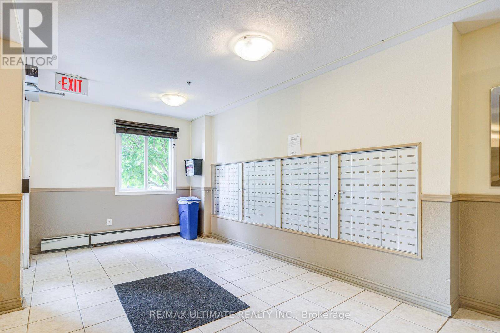 Toronto (clairlea-birchmount), ON M1L4W4,684 Warden AVE #326