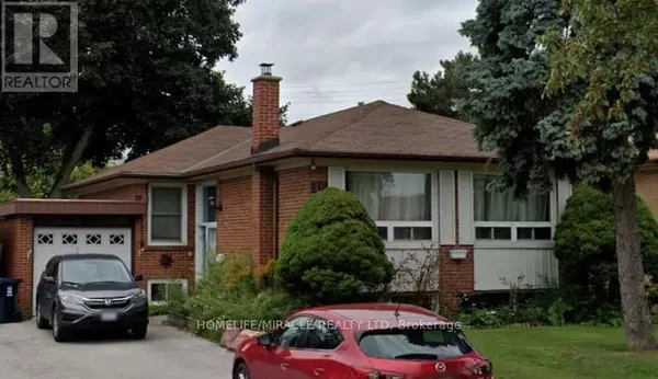 Toronto (woburn), ON M1H2B3,16 WANTANOPA CRESCENT