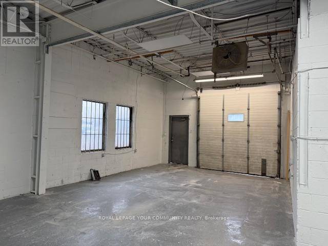 Toronto (agincourt South-malvern West), ON M1S3J2,230 Nugget AVE #Unit 2